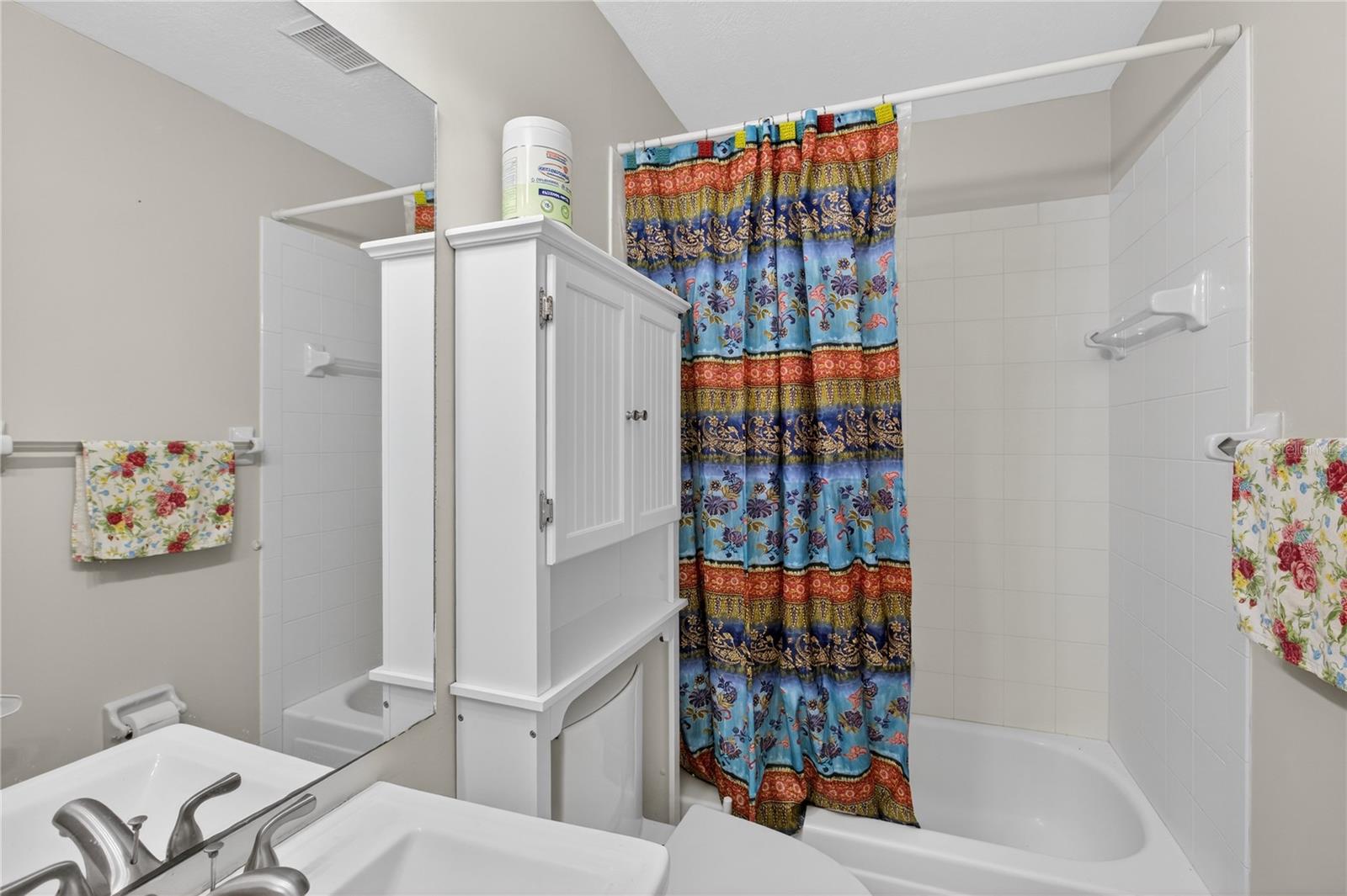 Image 22 of 42 For 2065 Oak Beach Boulevard