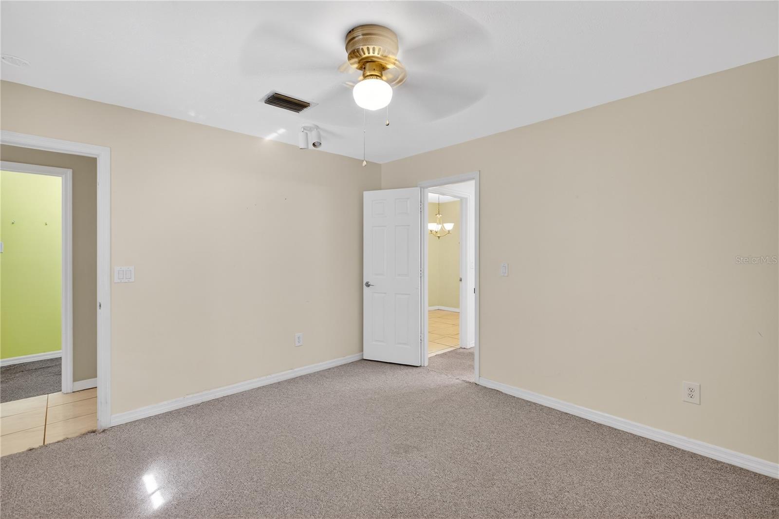 Image 24 of 42 For 2065 Oak Beach Boulevard