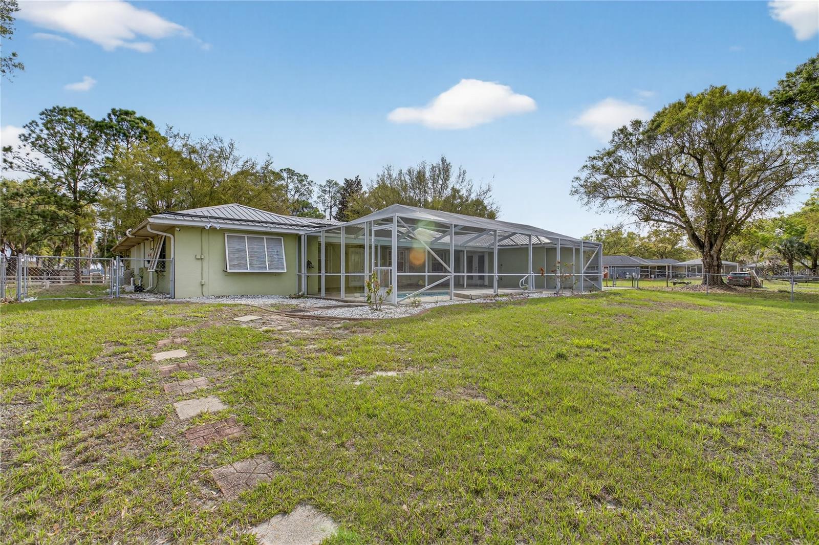 Image 38 of 42 For 2065 Oak Beach Boulevard