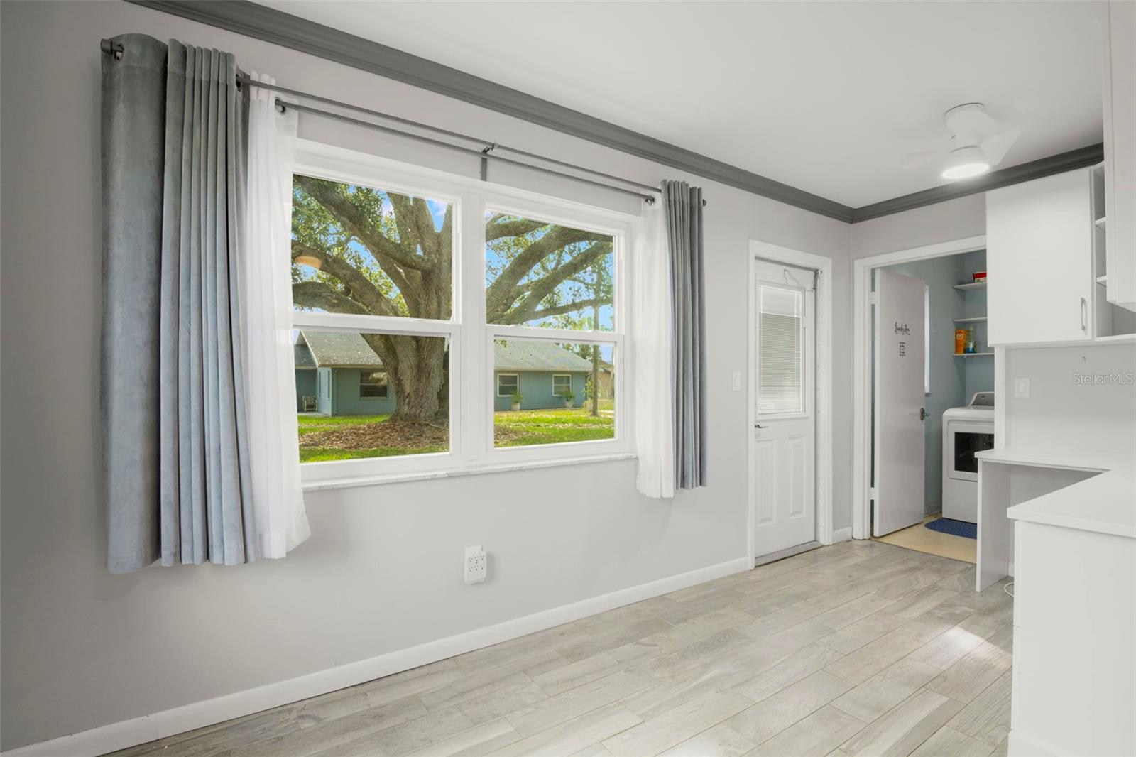 Image 11 of 41 For 1904 Canterbury Lane 13