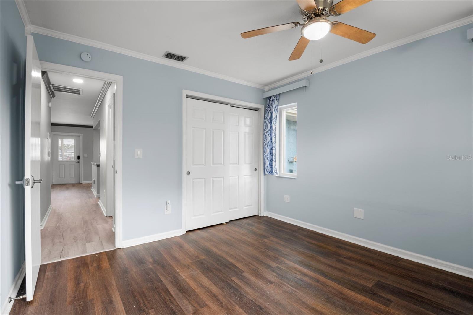 Image 20 of 41 For 1904 Canterbury Lane 13