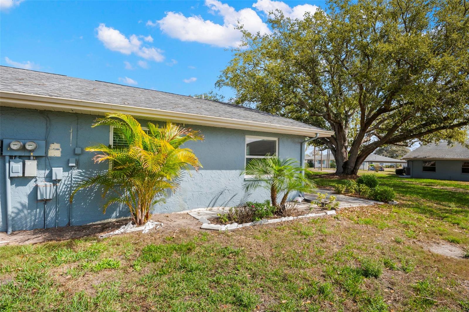 Image 25 of 41 For 1904 Canterbury Lane 13