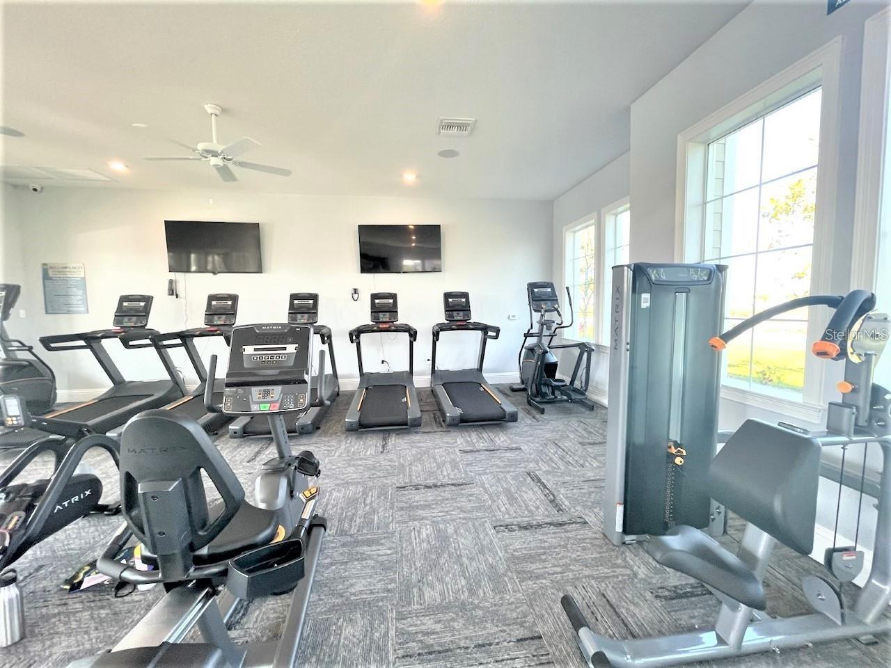 Image 32 of 43 For 10012 Caddo Drive