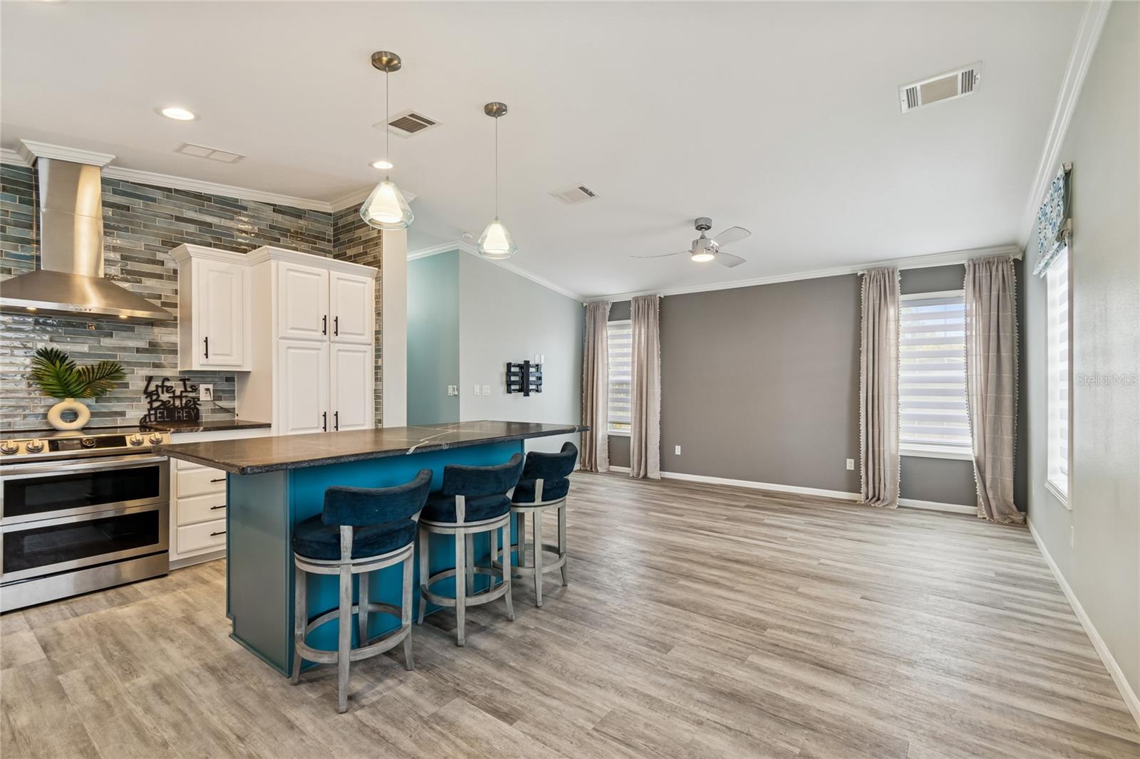 Image 7 of 37 For 4700 67th Way N 55