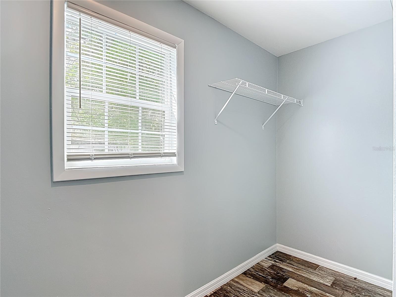 Image 37 of 45 For 7158 Sunnyside Drive