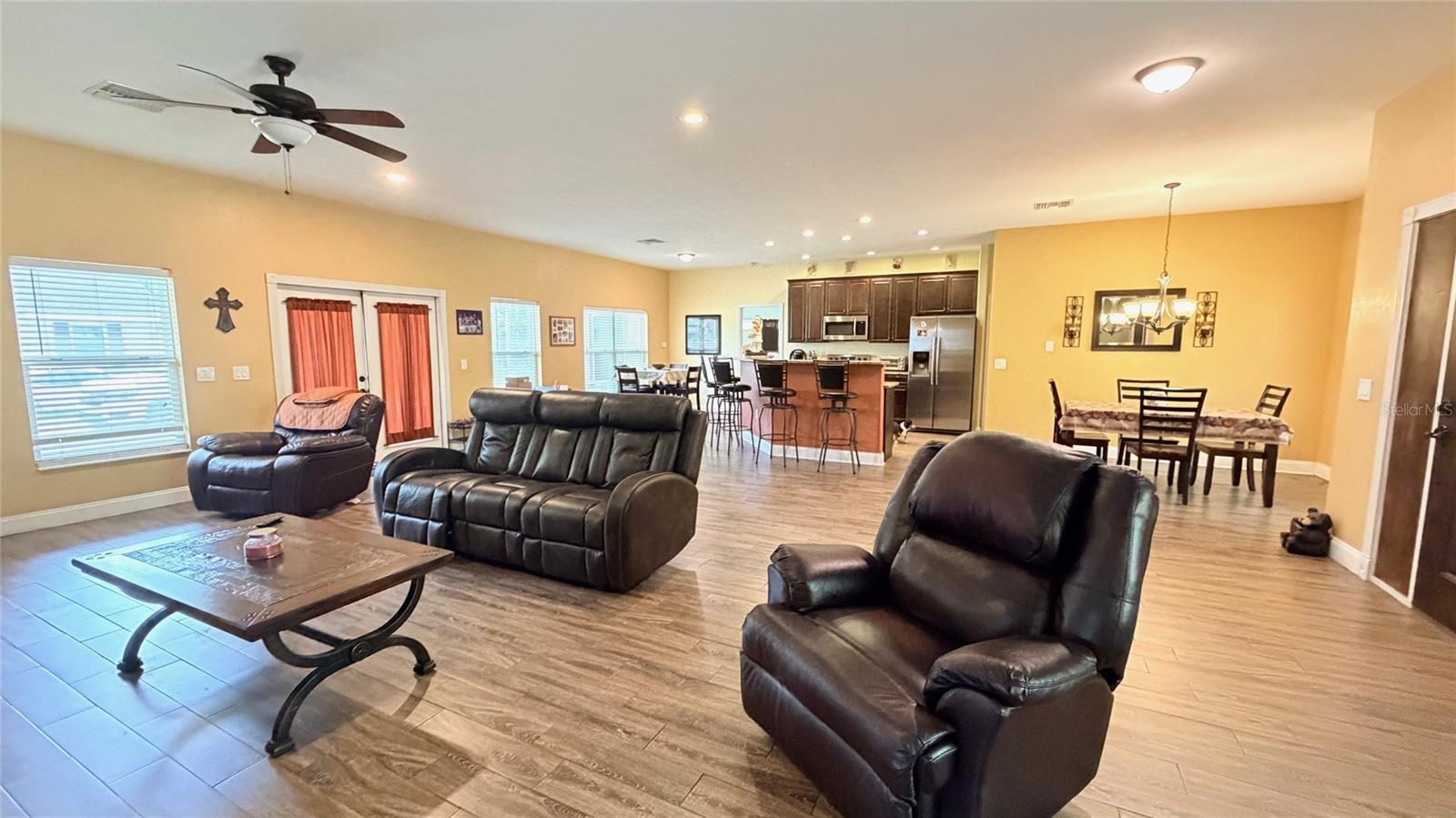 Image 19 of 54 For 7001 Dormany Road