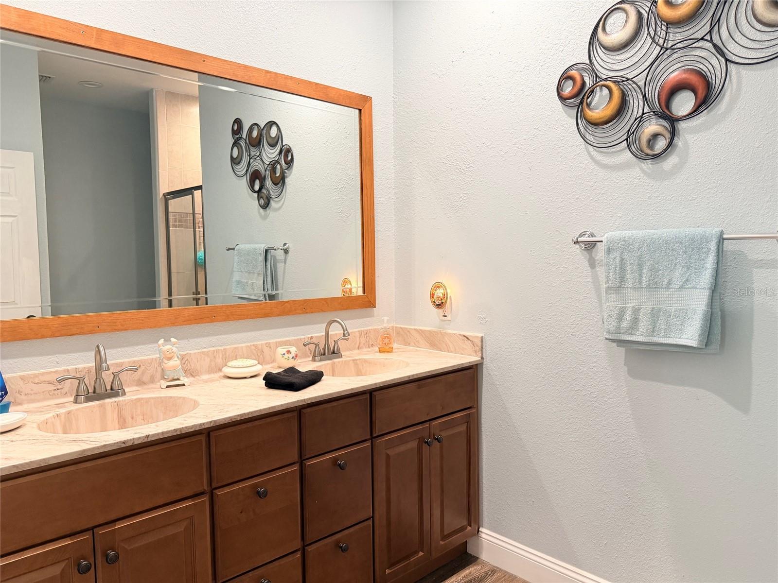 Image 27 of 54 For 7001 Dormany Road