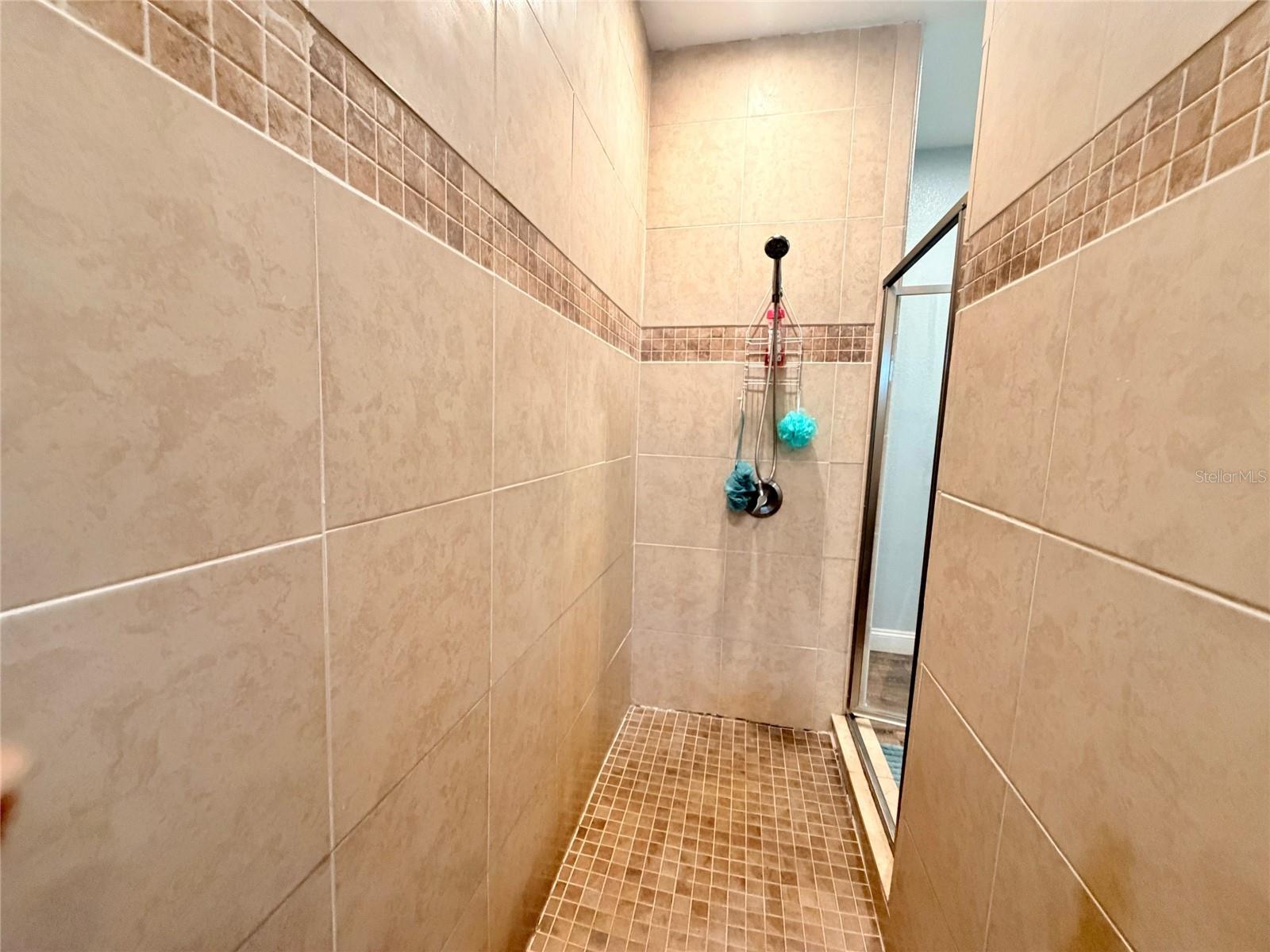 Image 28 of 54 For 7001 Dormany Road