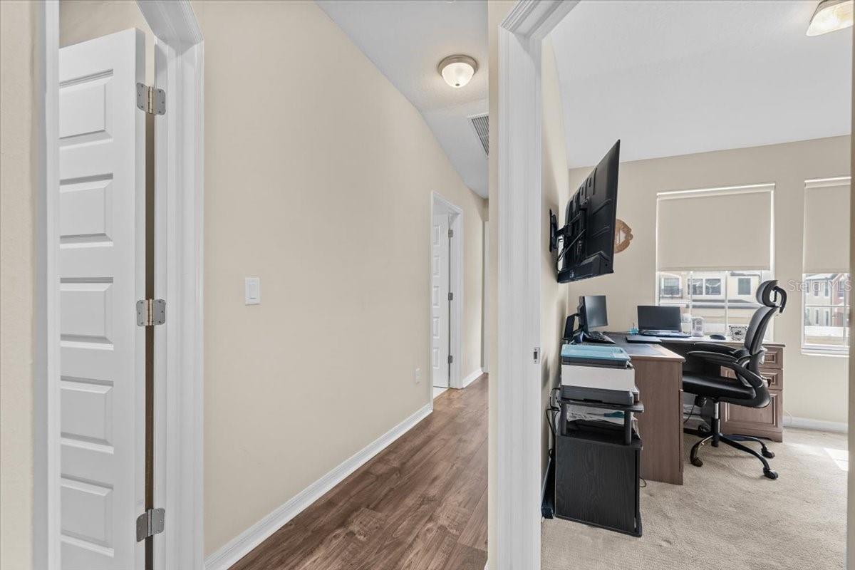 Image 22 of 38 For 30089 Southwell Lane