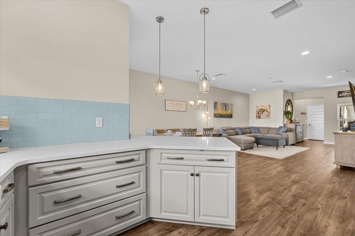 Image 9 of 38 For 30089 Southwell Lane