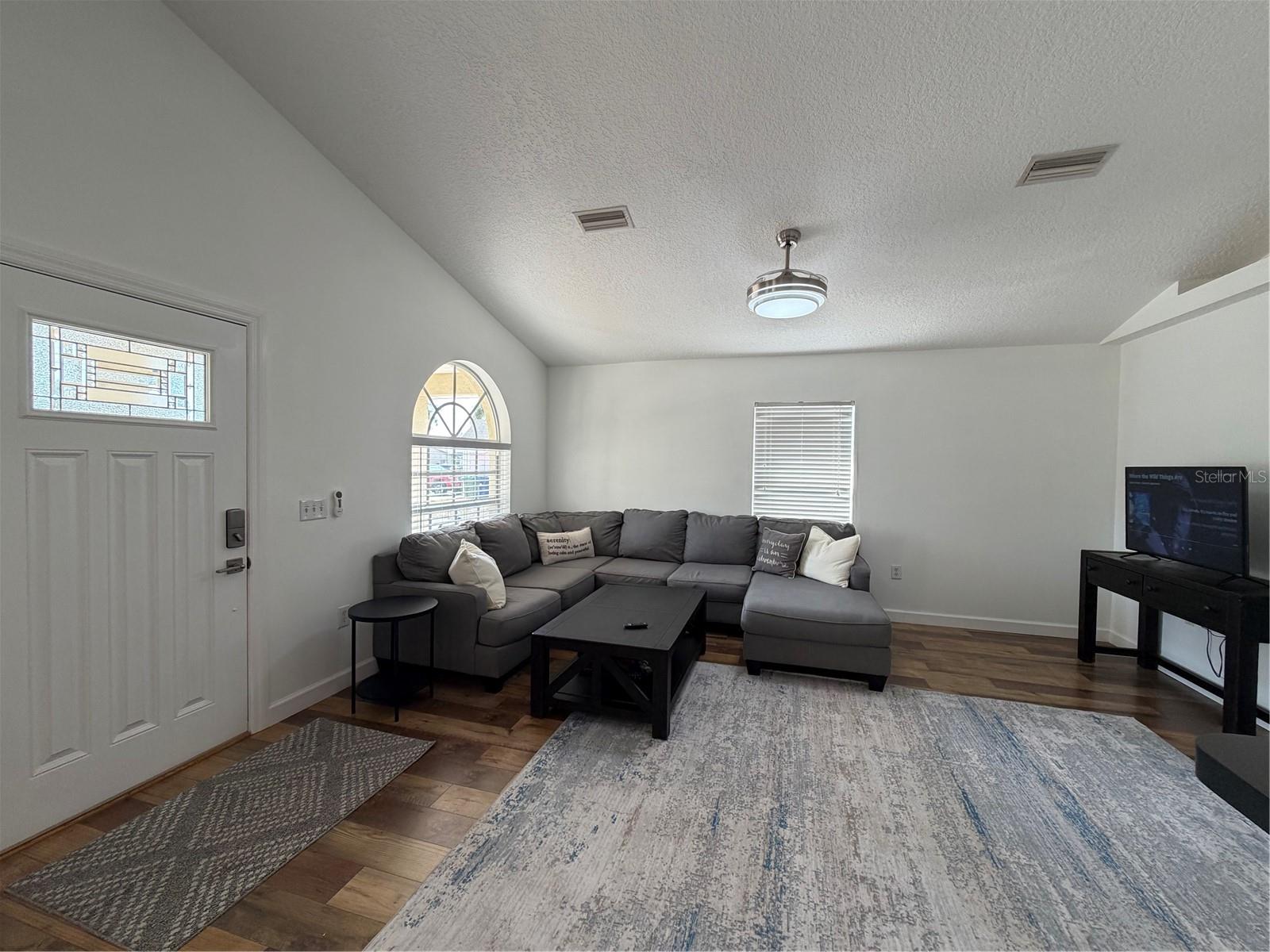 Image 2 of 14 For 2723 Arch Street