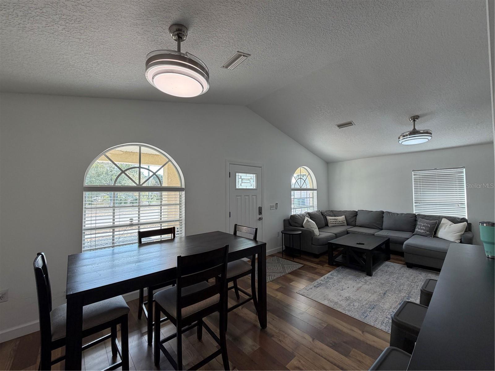 Image 7 of 14 For 2723 Arch Street