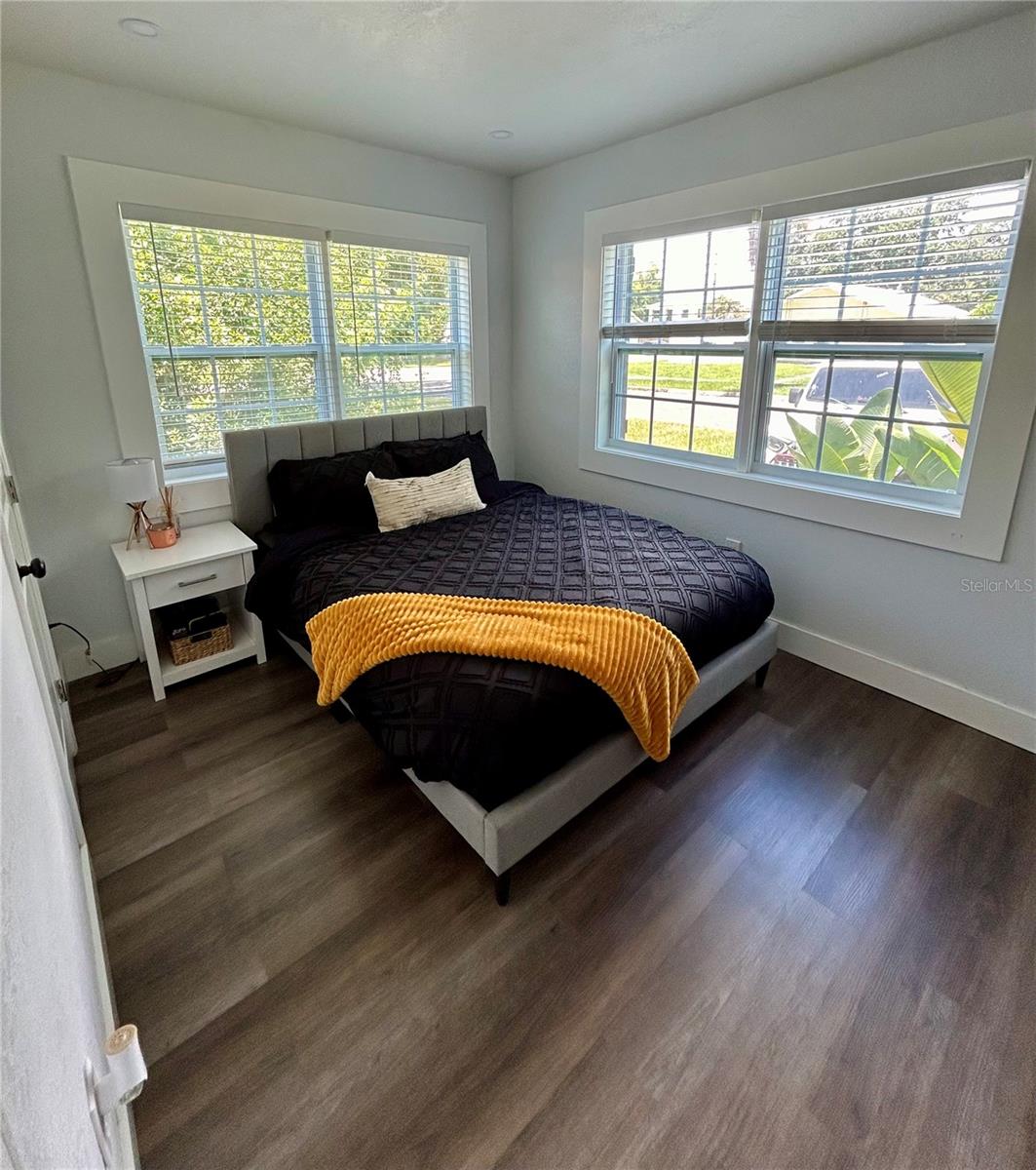 Image 11 of 18 For 3550 2nd Avenue S