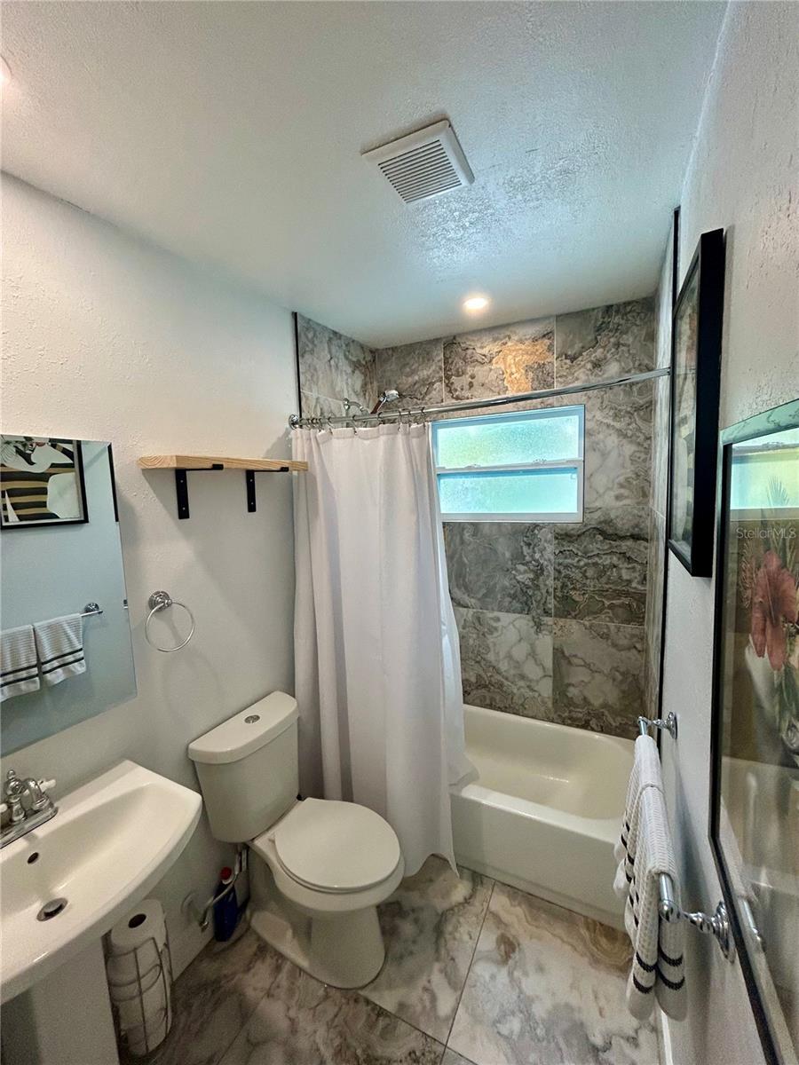 Image 16 of 18 For 3550 2nd Avenue S