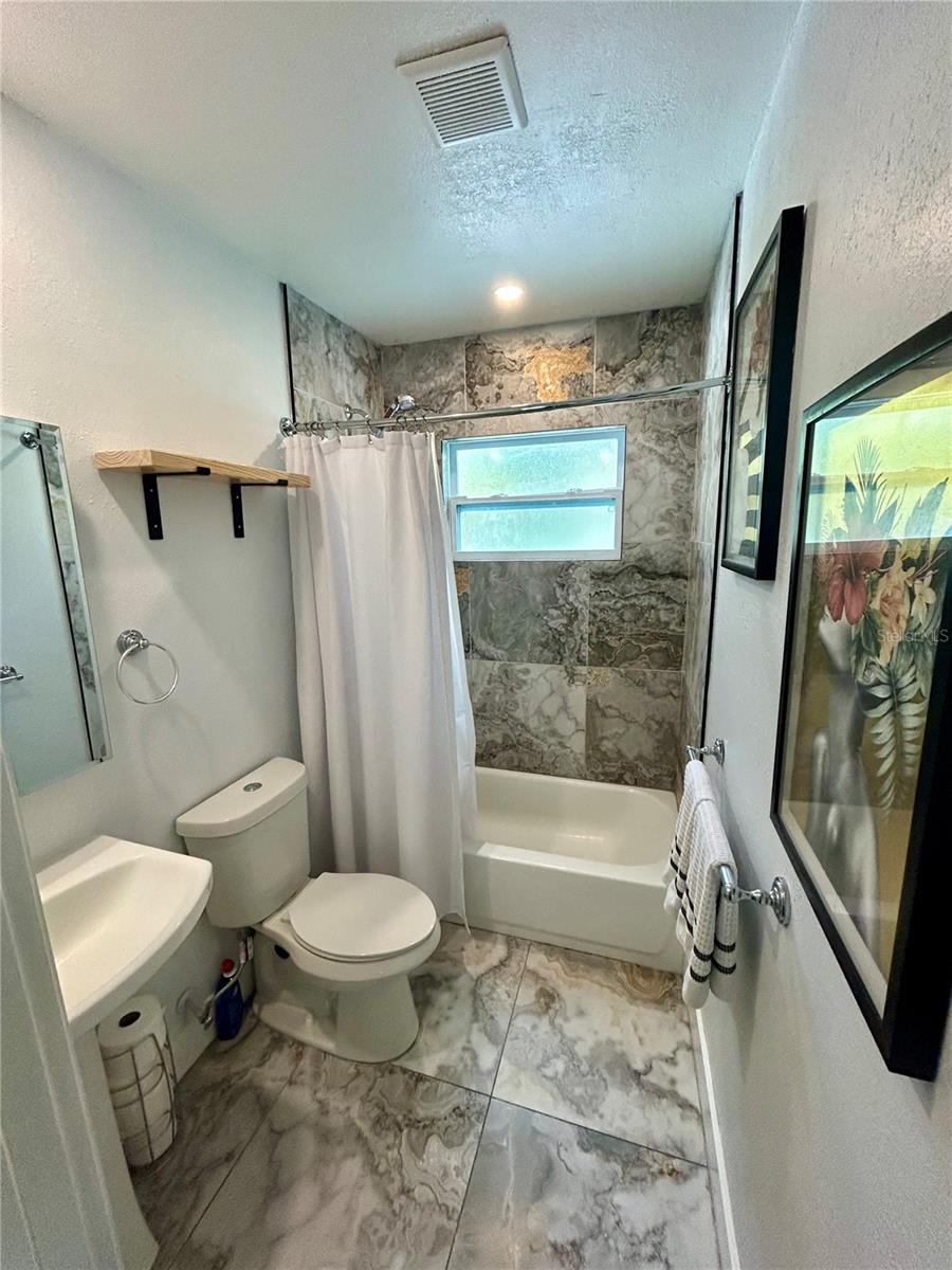 Image 17 of 18 For 3550 2nd Avenue S