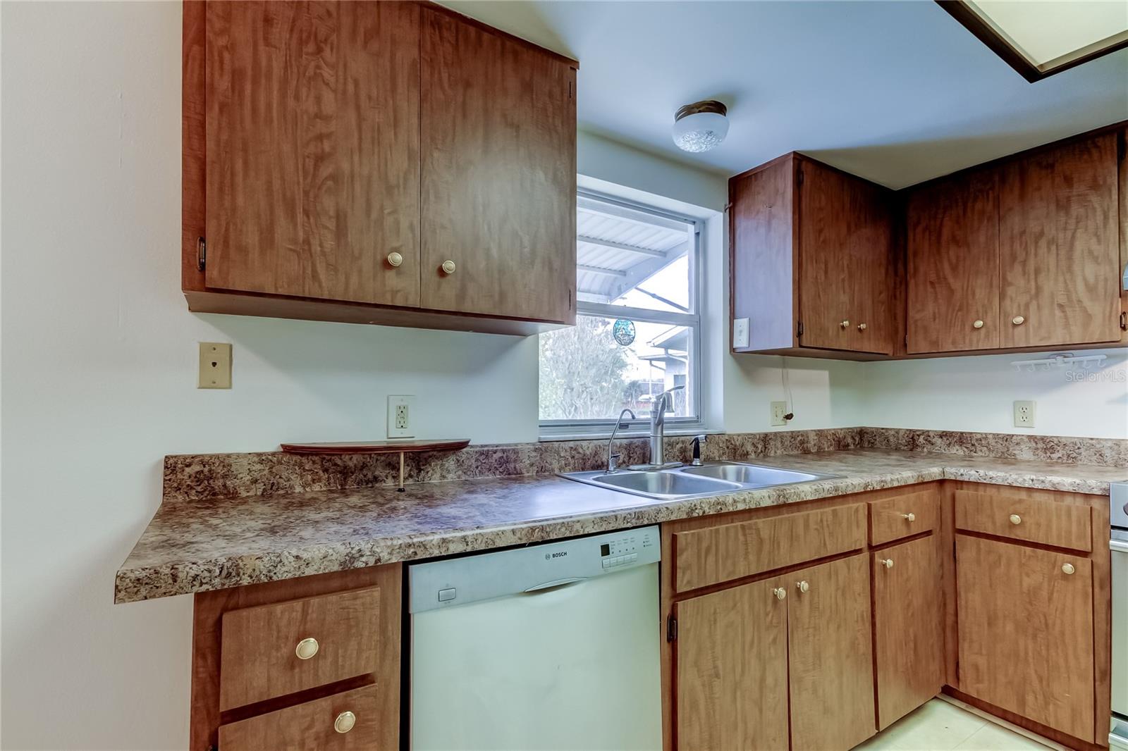 Image 8 of 40 For 4645 Tiburon Drive