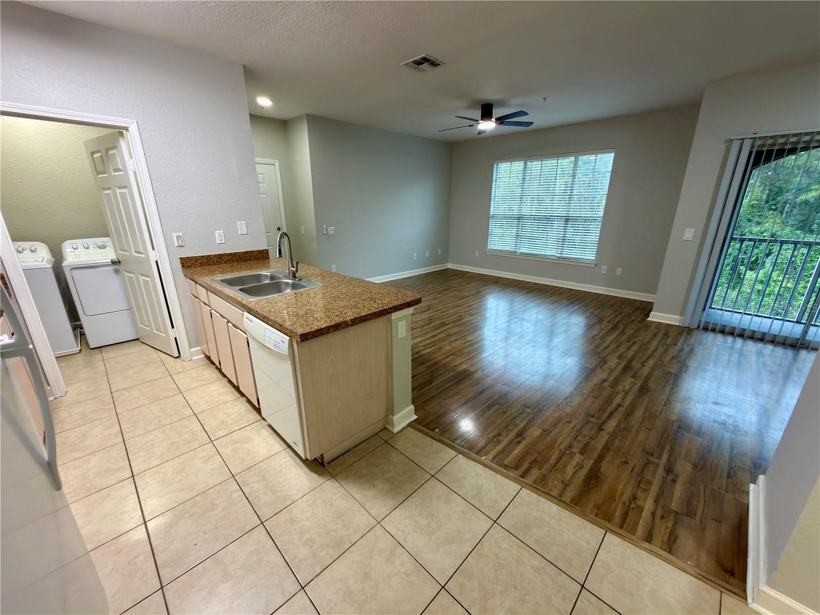 Image 5 of 20 For 13235 Sanctuary Cove Drive 303