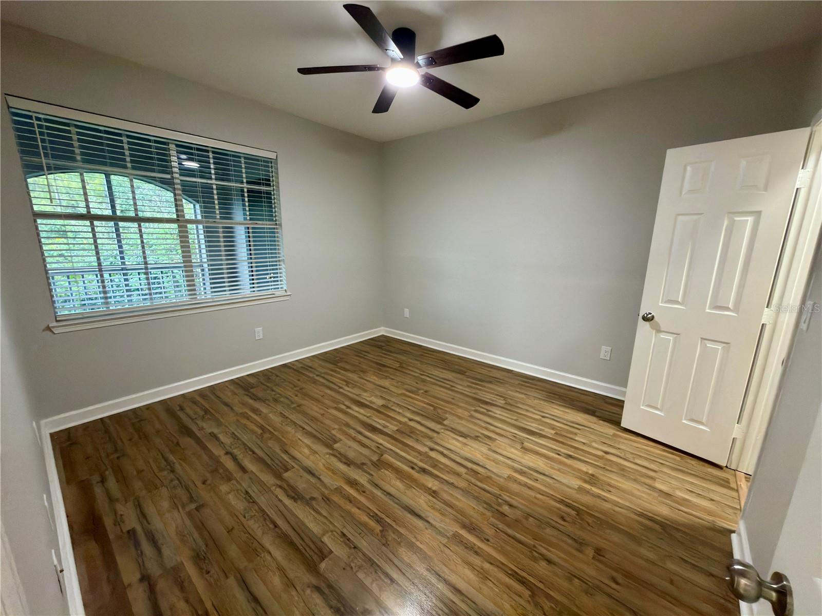 Image 8 of 20 For 13235 Sanctuary Cove Drive 303