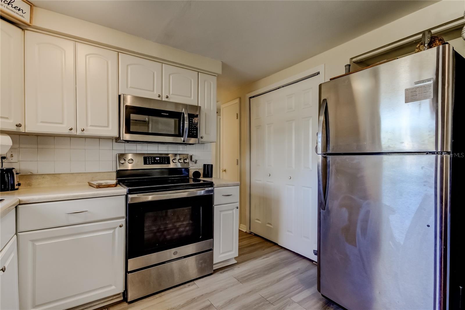 Image 7 of 24 For 4815 Trafford Road