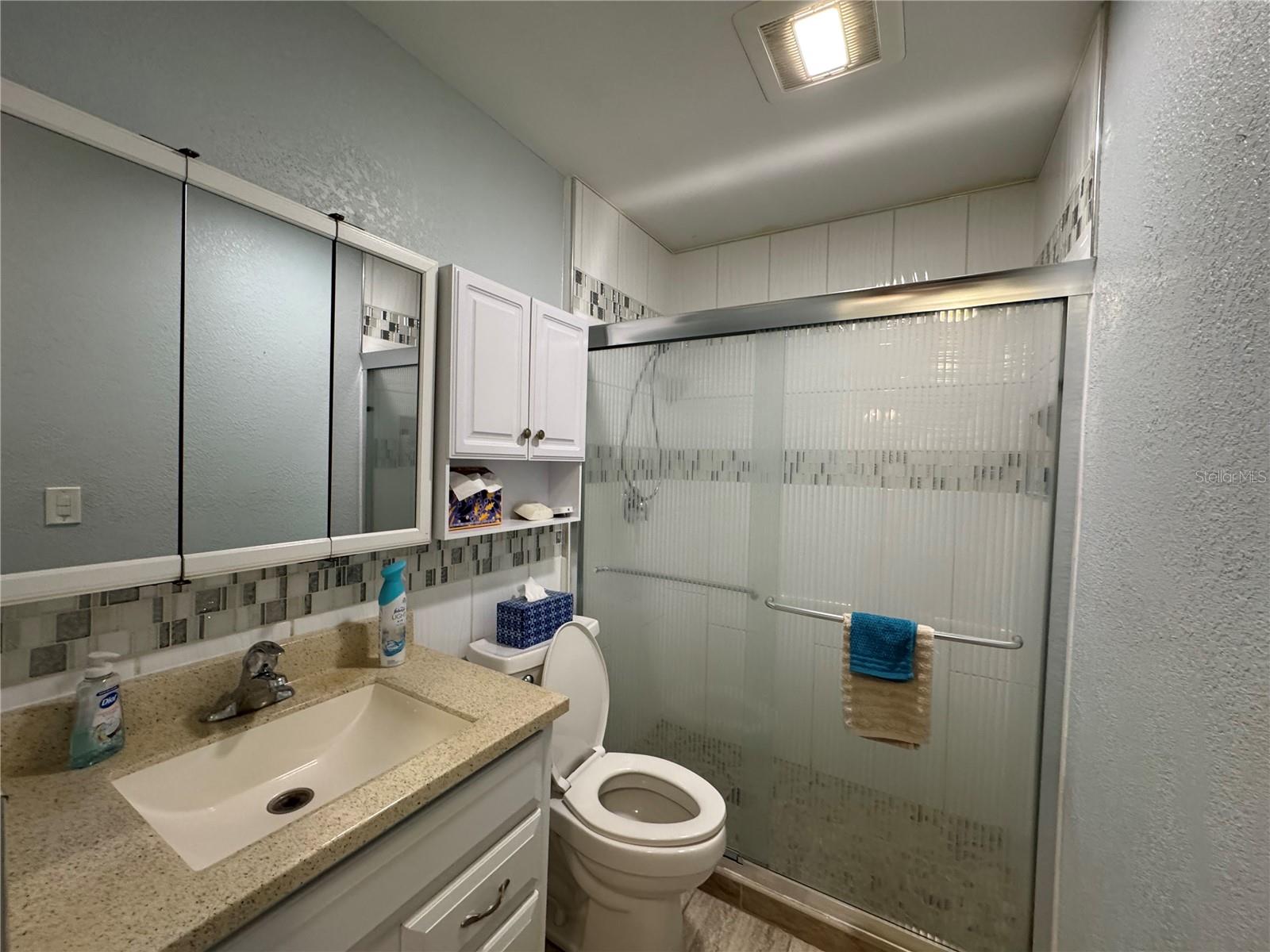 Image 10 of 25 For 500 Glennes Lane 107