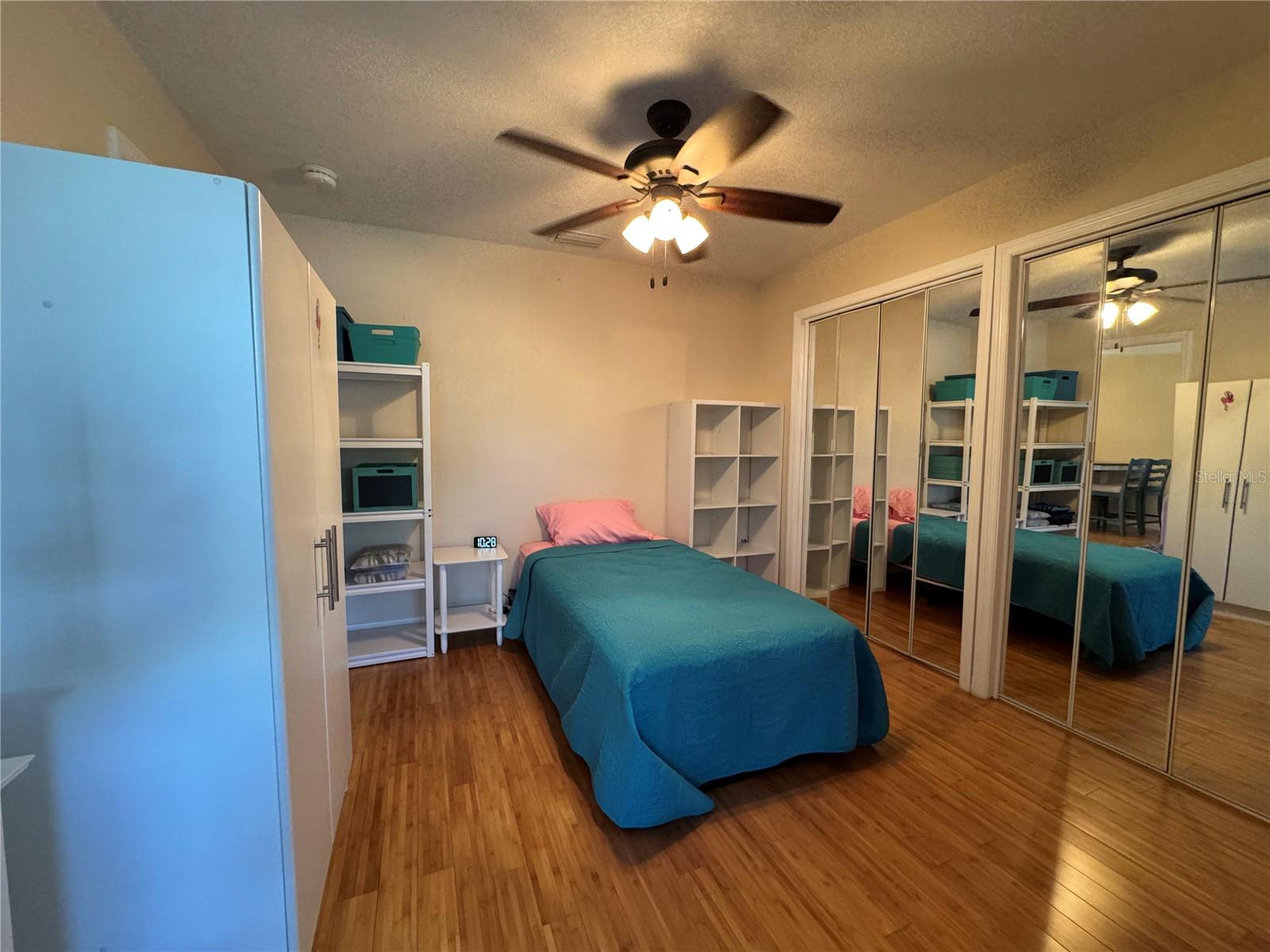 Image 14 of 25 For 500 Glennes Lane 107