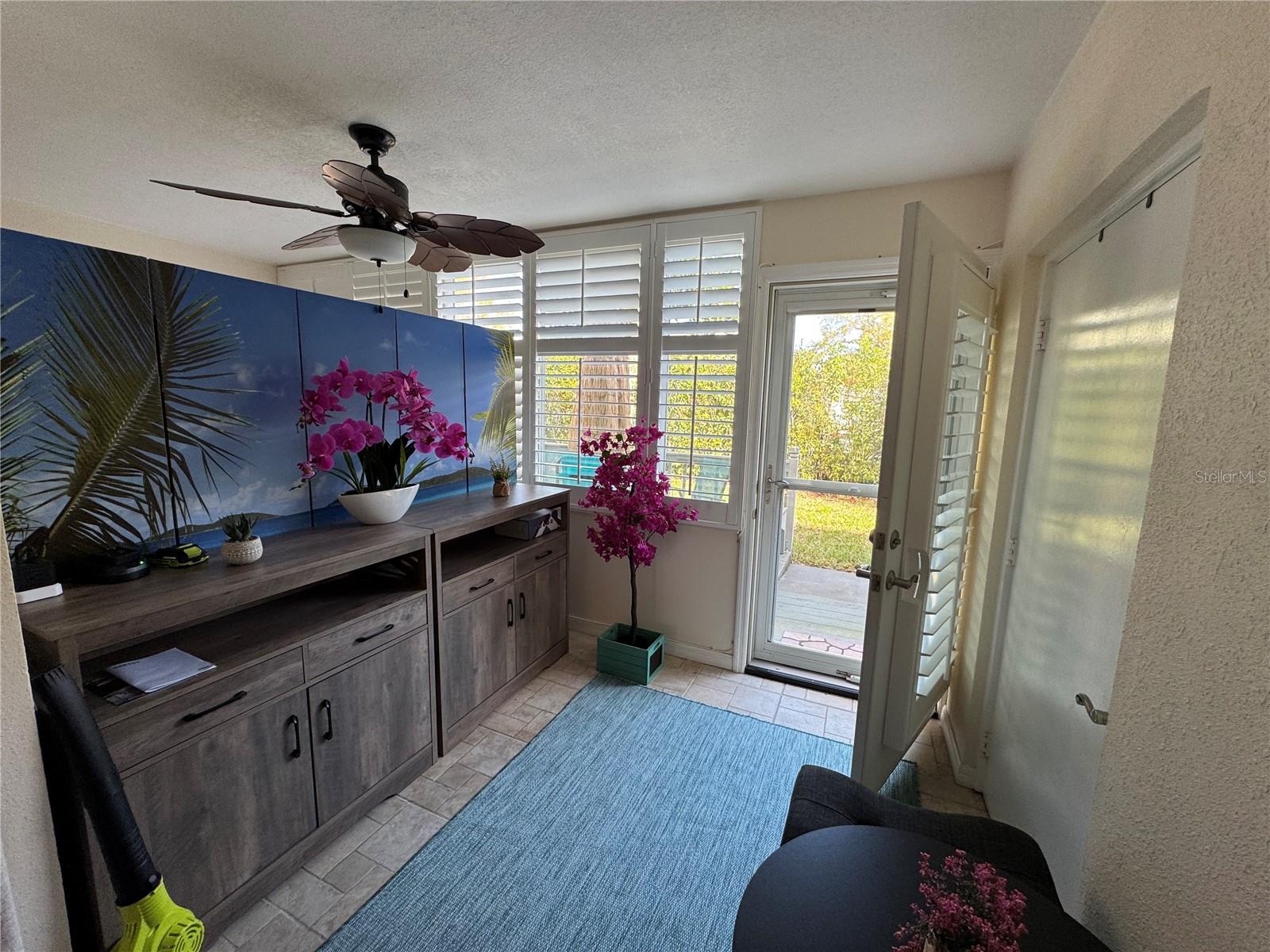 Image 19 of 25 For 500 Glennes Lane 107