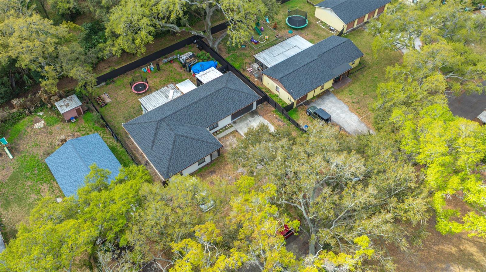 Image 13 of 49 For 2814 Powhatan Avenue