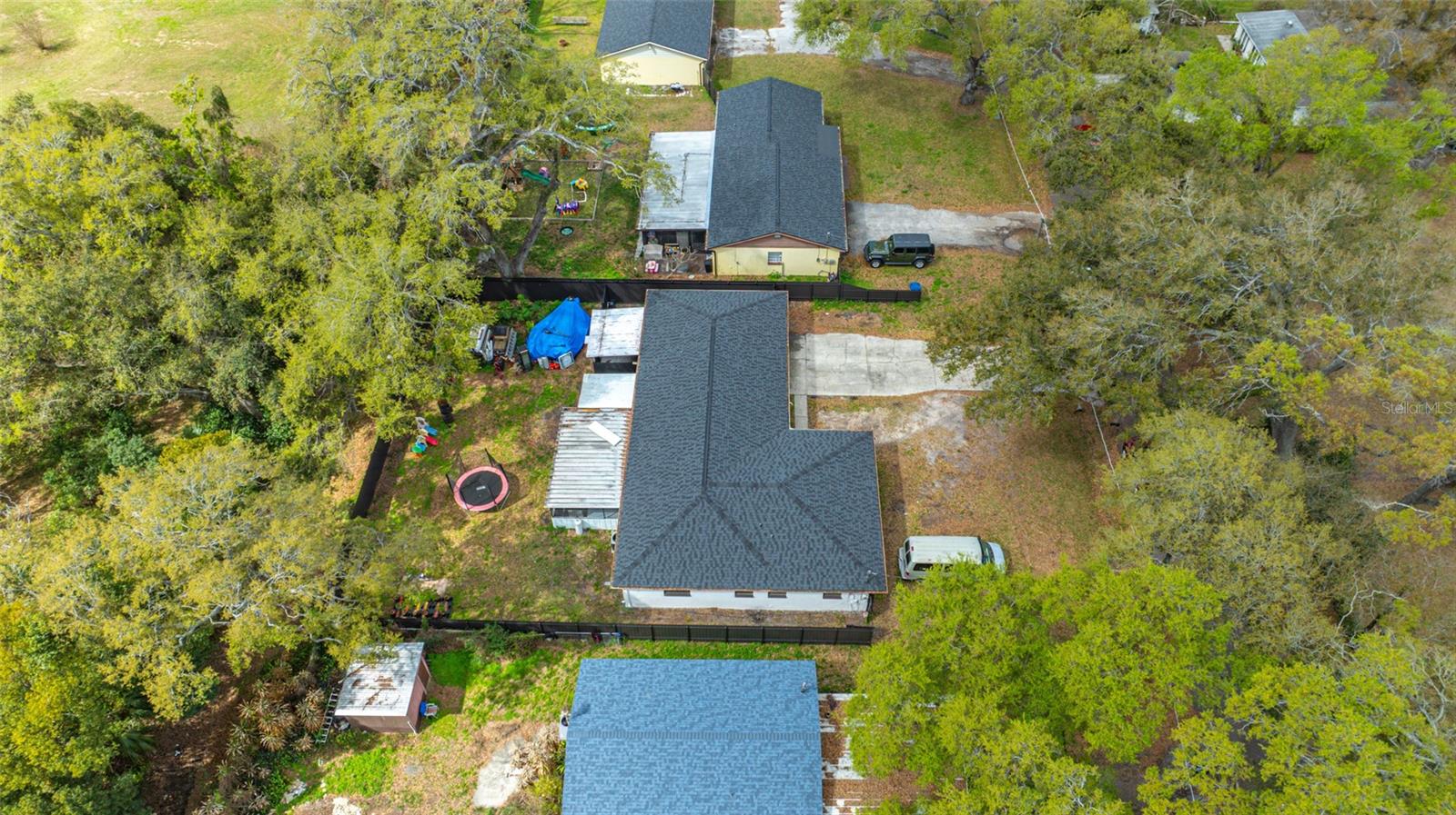 Image 14 of 49 For 2814 Powhatan Avenue