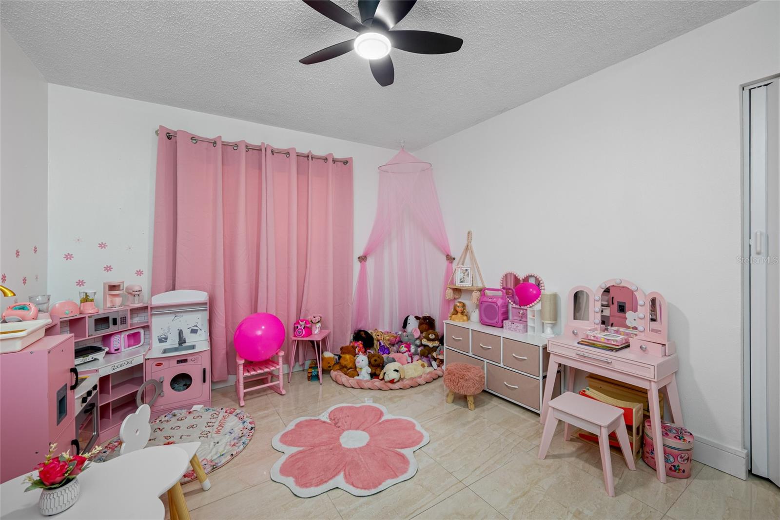 Image 23 of 49 For 2814 Powhatan Avenue