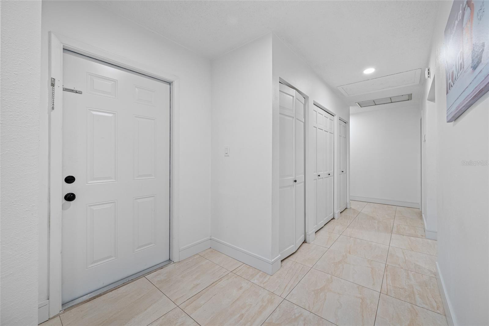 Image 25 of 49 For 2814 Powhatan Avenue