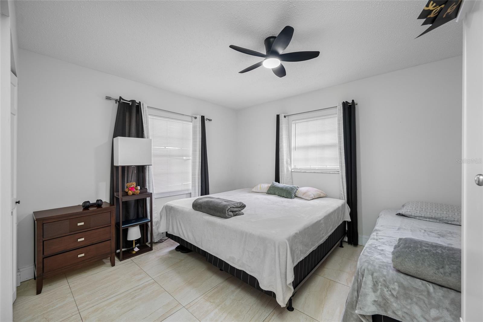 Image 30 of 49 For 2814 Powhatan Avenue