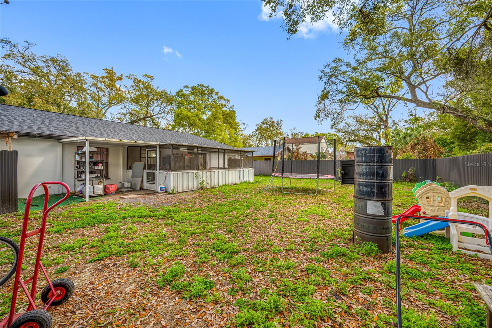 Image 46 of 49 For 2814 Powhatan Avenue