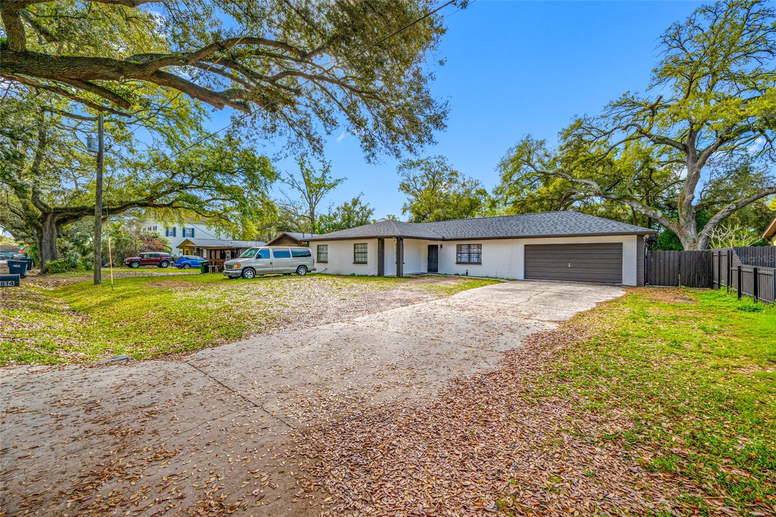 Image 5 of 49 For 2814 Powhatan Avenue