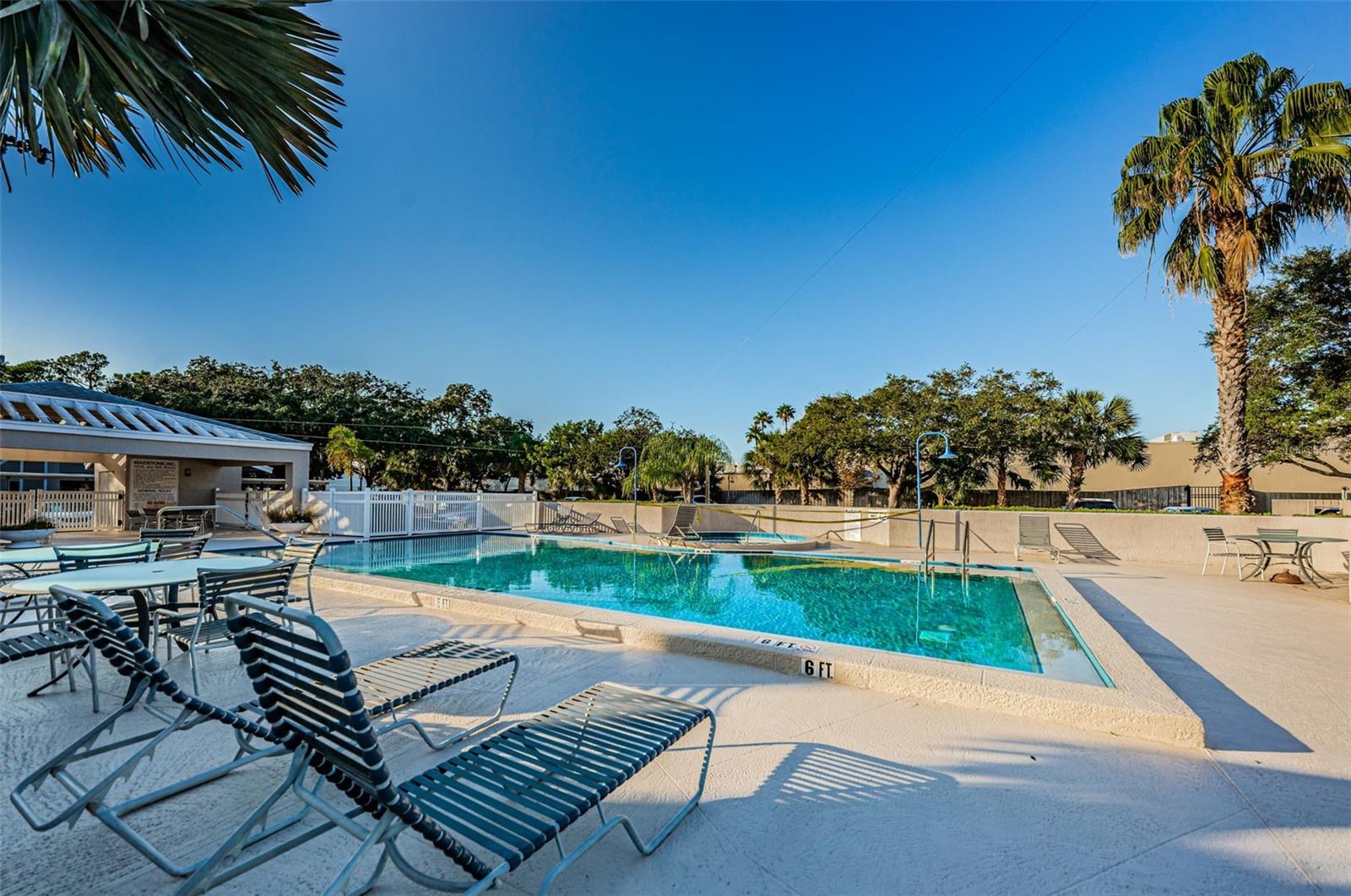 Image 29 of 33 For 10626 Longwood Drive 102