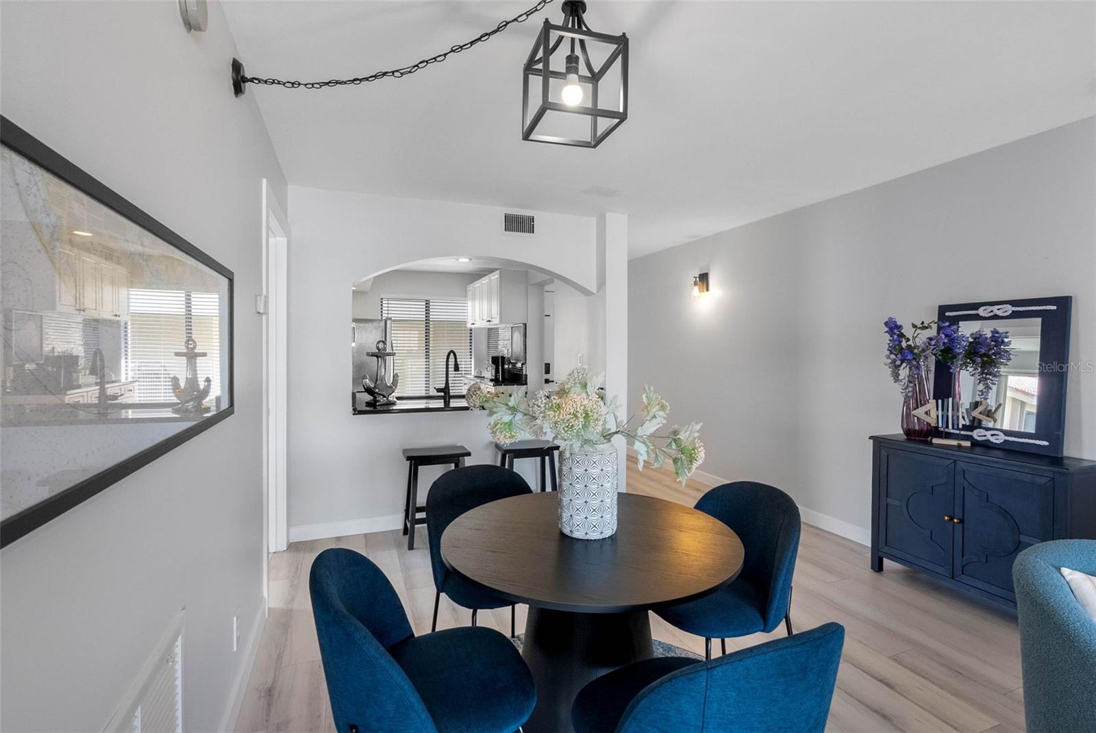 Image 11 of 77 For 6372 Palma Del Mar Boulevard S 304