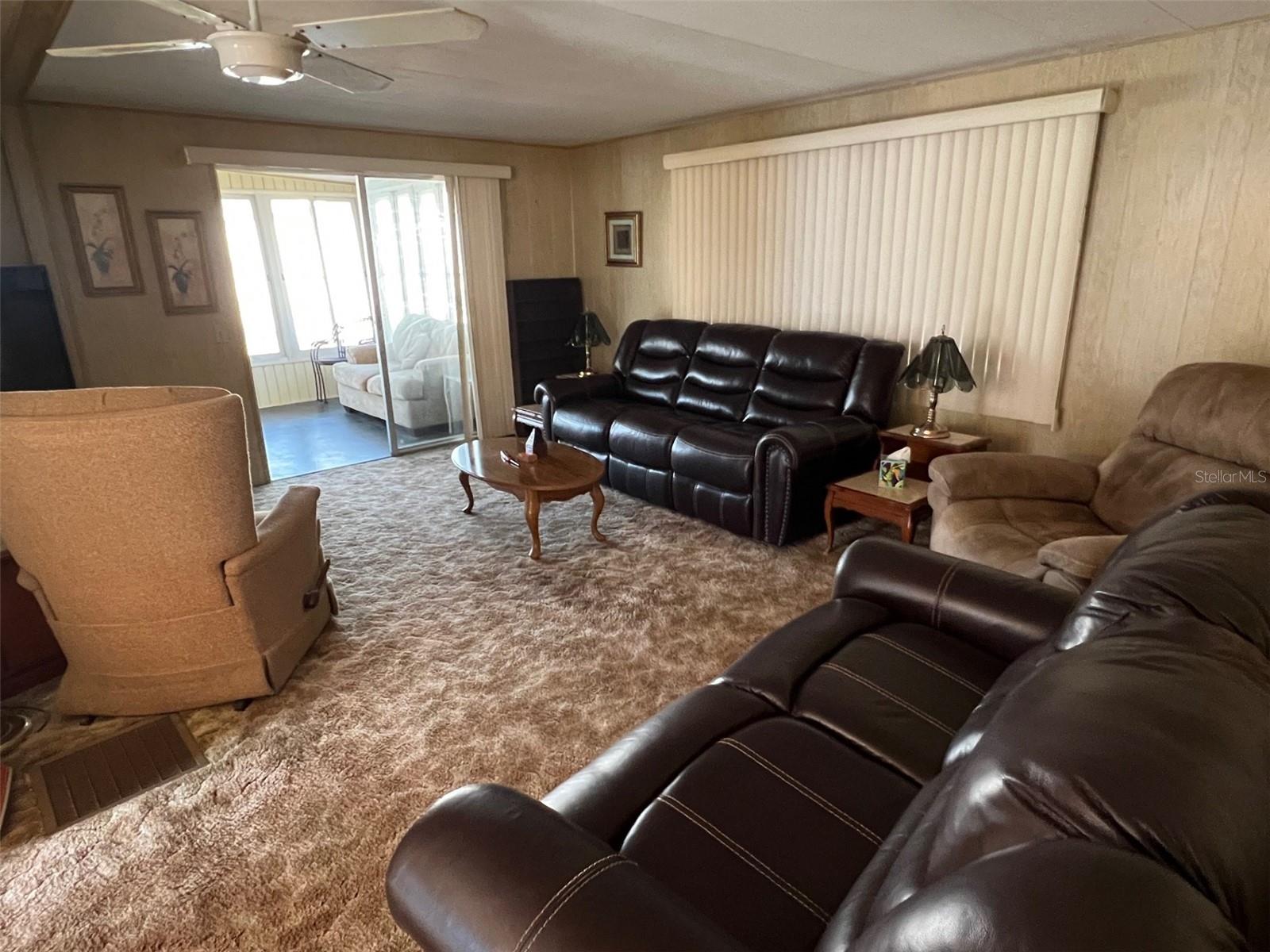 Image 14 of 24 For 19 Pindo Palm Street W