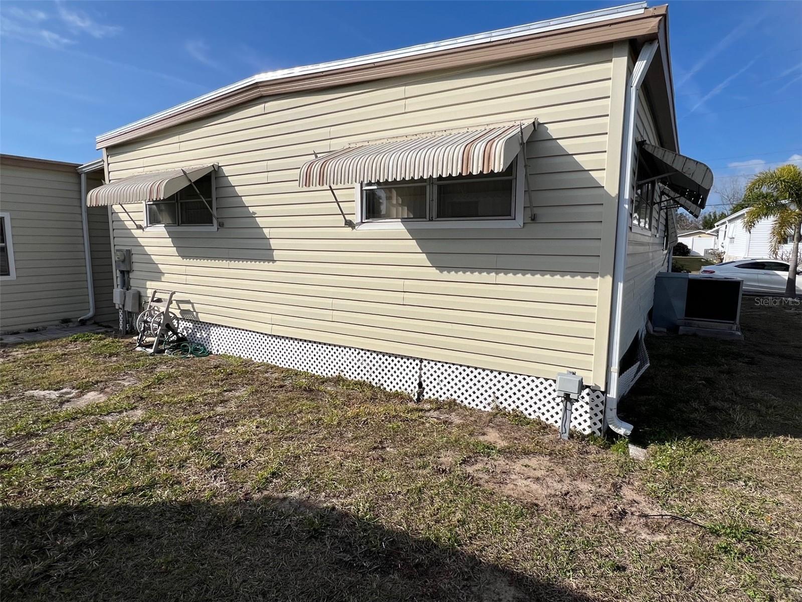 Image 4 of 24 For 19 Pindo Palm Street W