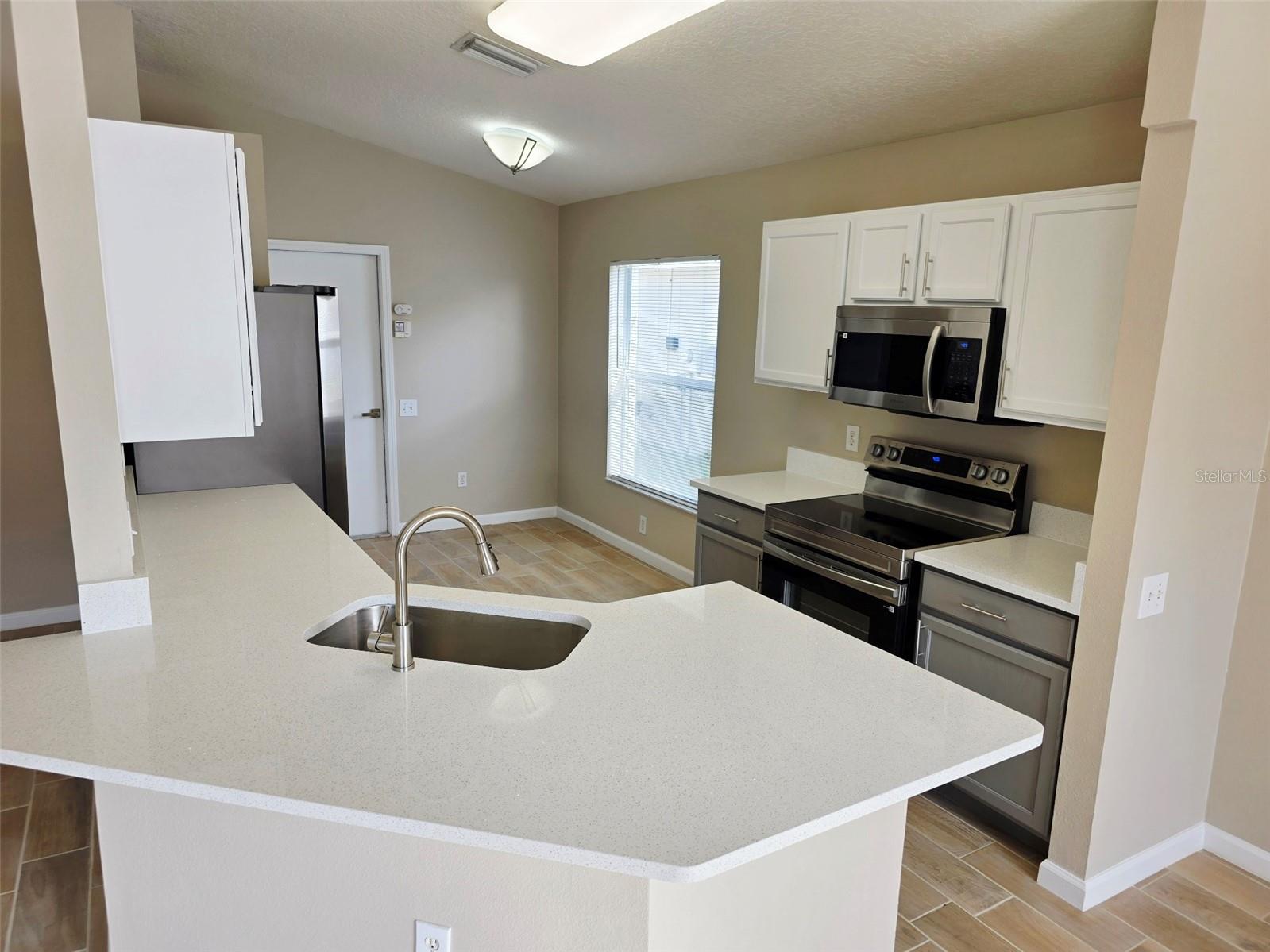 Image 3 of 28 For 13020 Early Run Lane