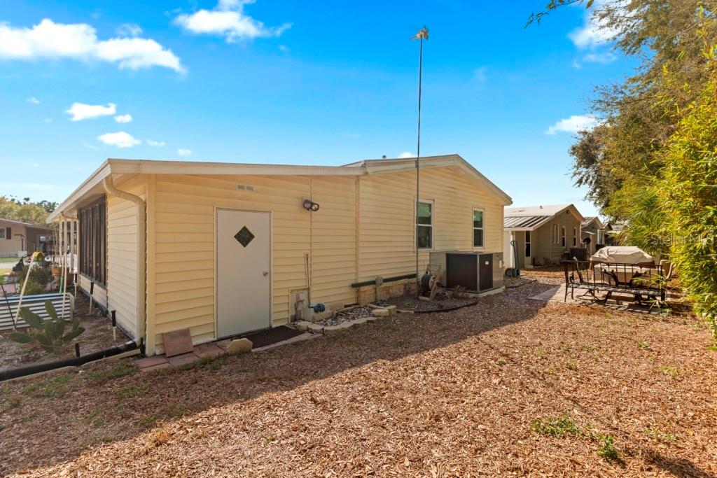 Image 16 of 23 For 35057 Mcculloughs Leap