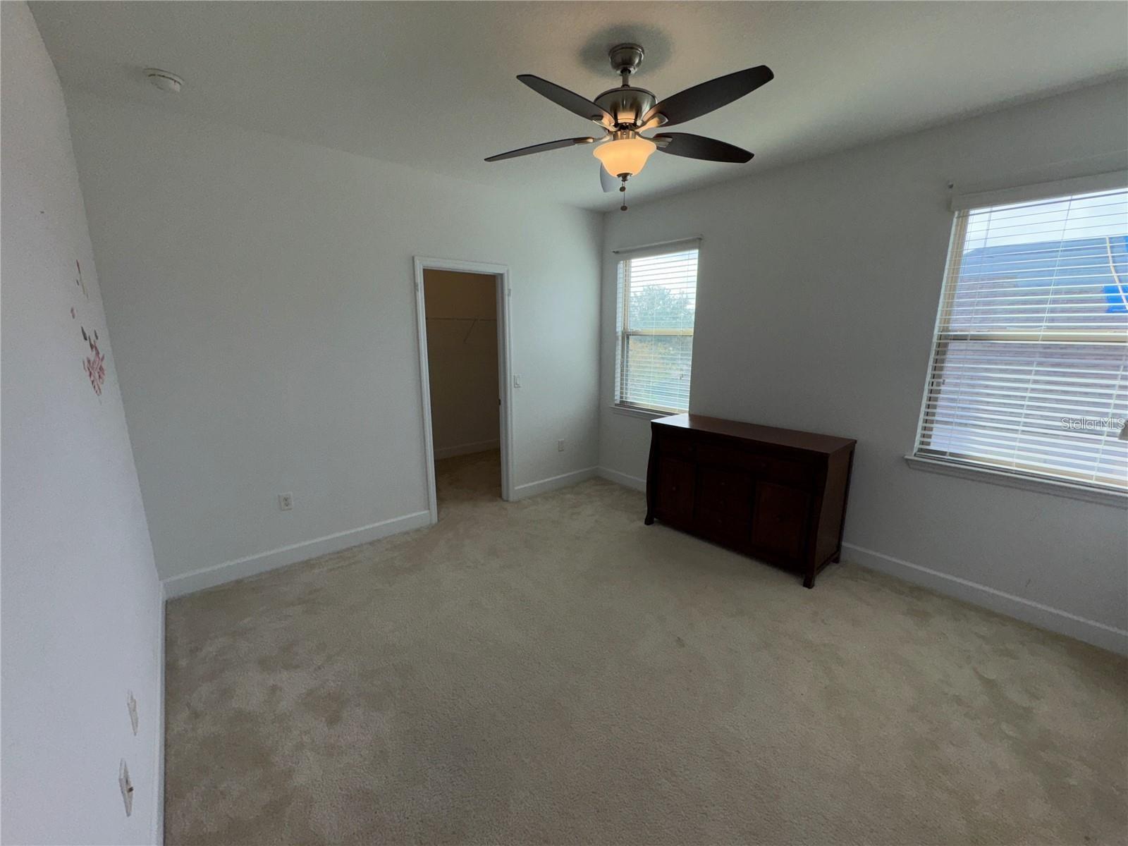 Image 35 of 47 For 11832 Cross Vine Drive