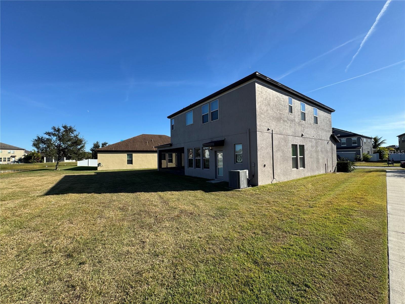 Image 43 of 47 For 11832 Cross Vine Drive