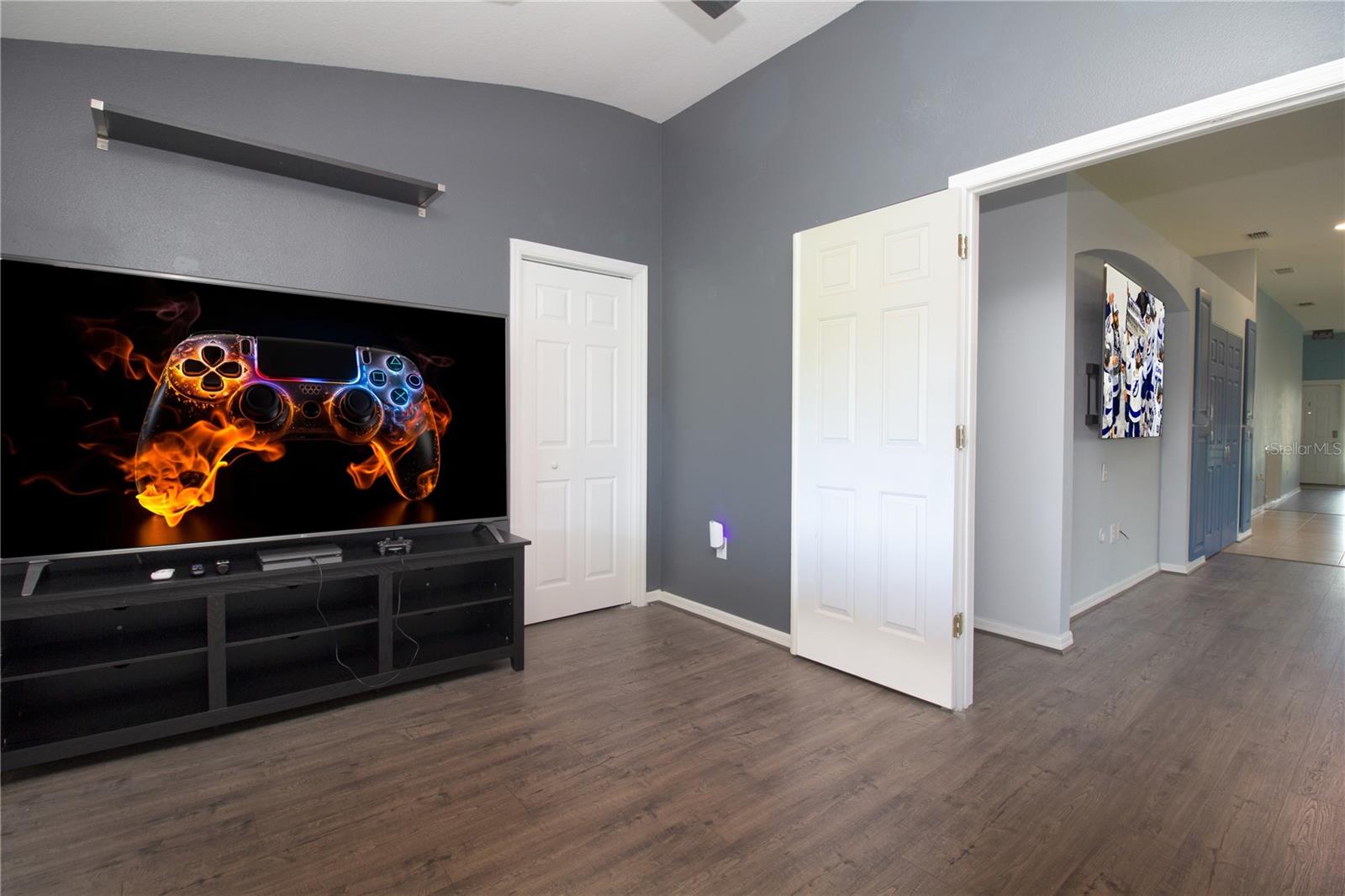 Image 23 of 71 For 25500 Geddy Drive