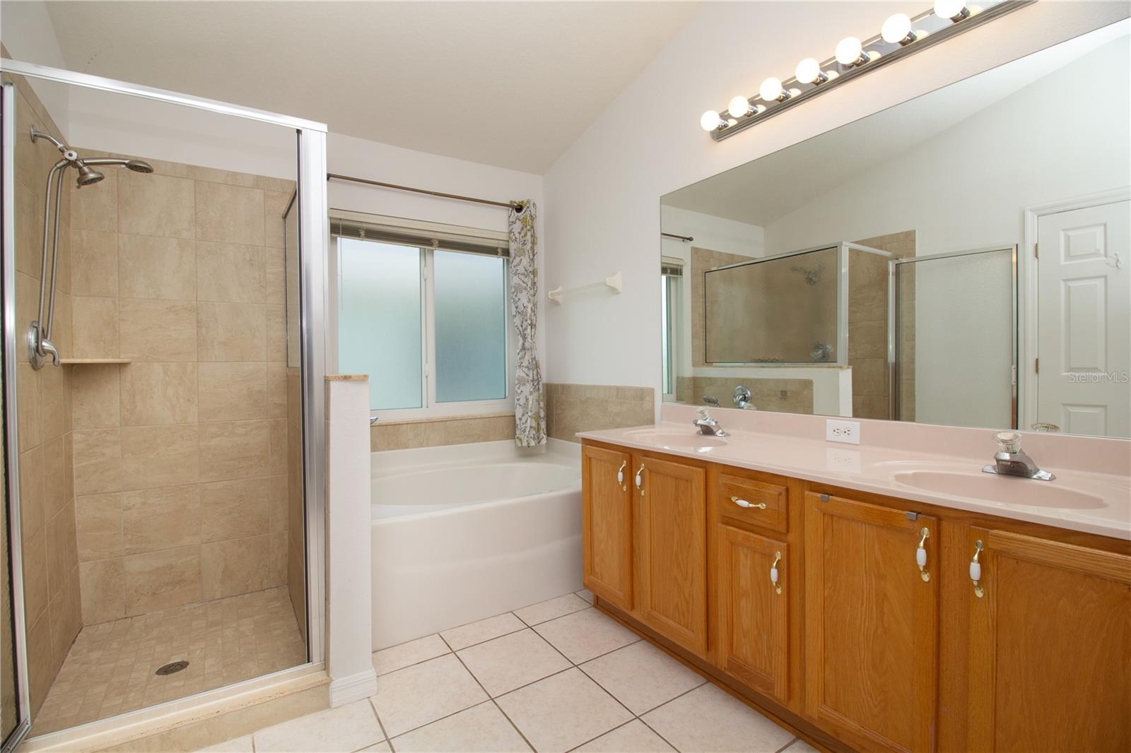 Image 27 of 71 For 25500 Geddy Drive