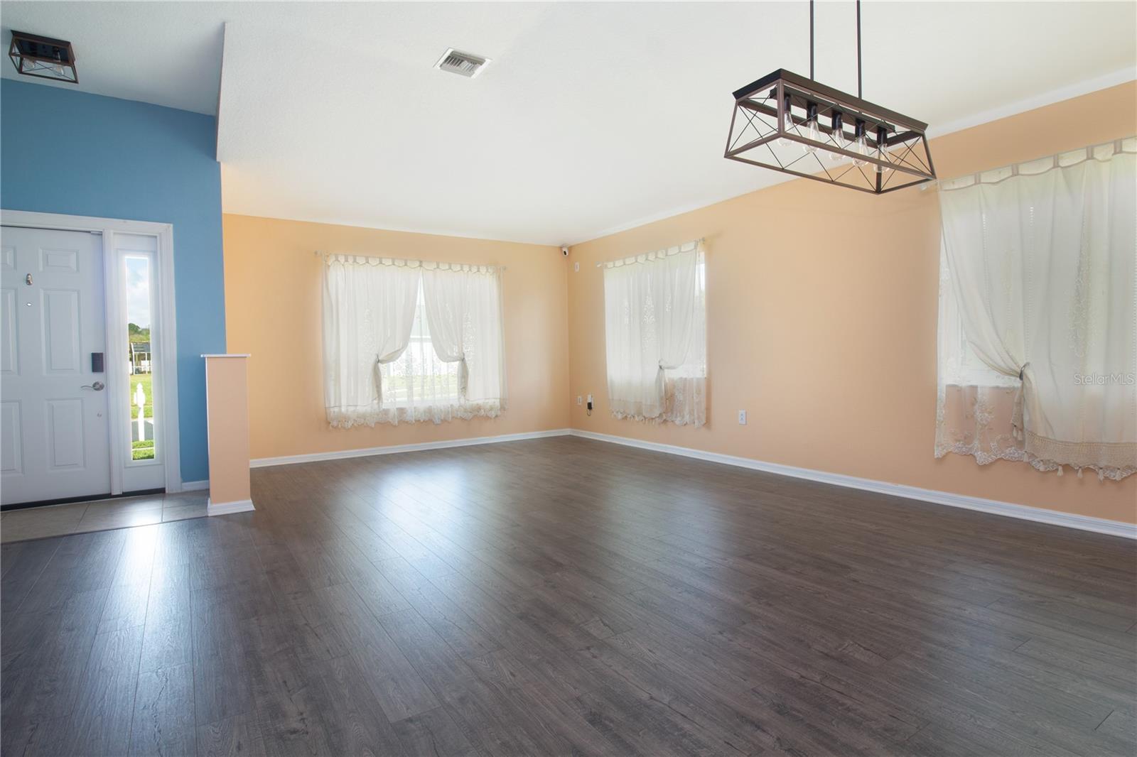 Image 6 of 71 For 25500 Geddy Drive