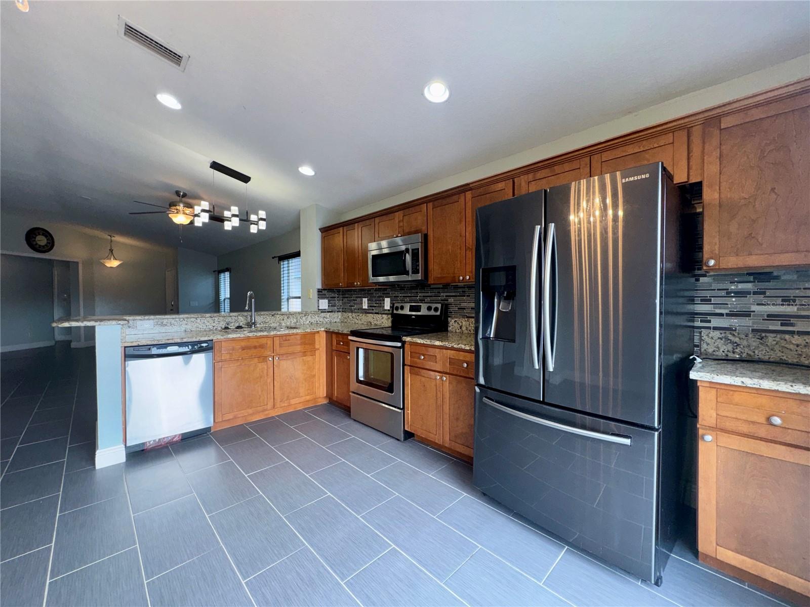 Image 13 of 35 For 11324 Palm Island Avenue