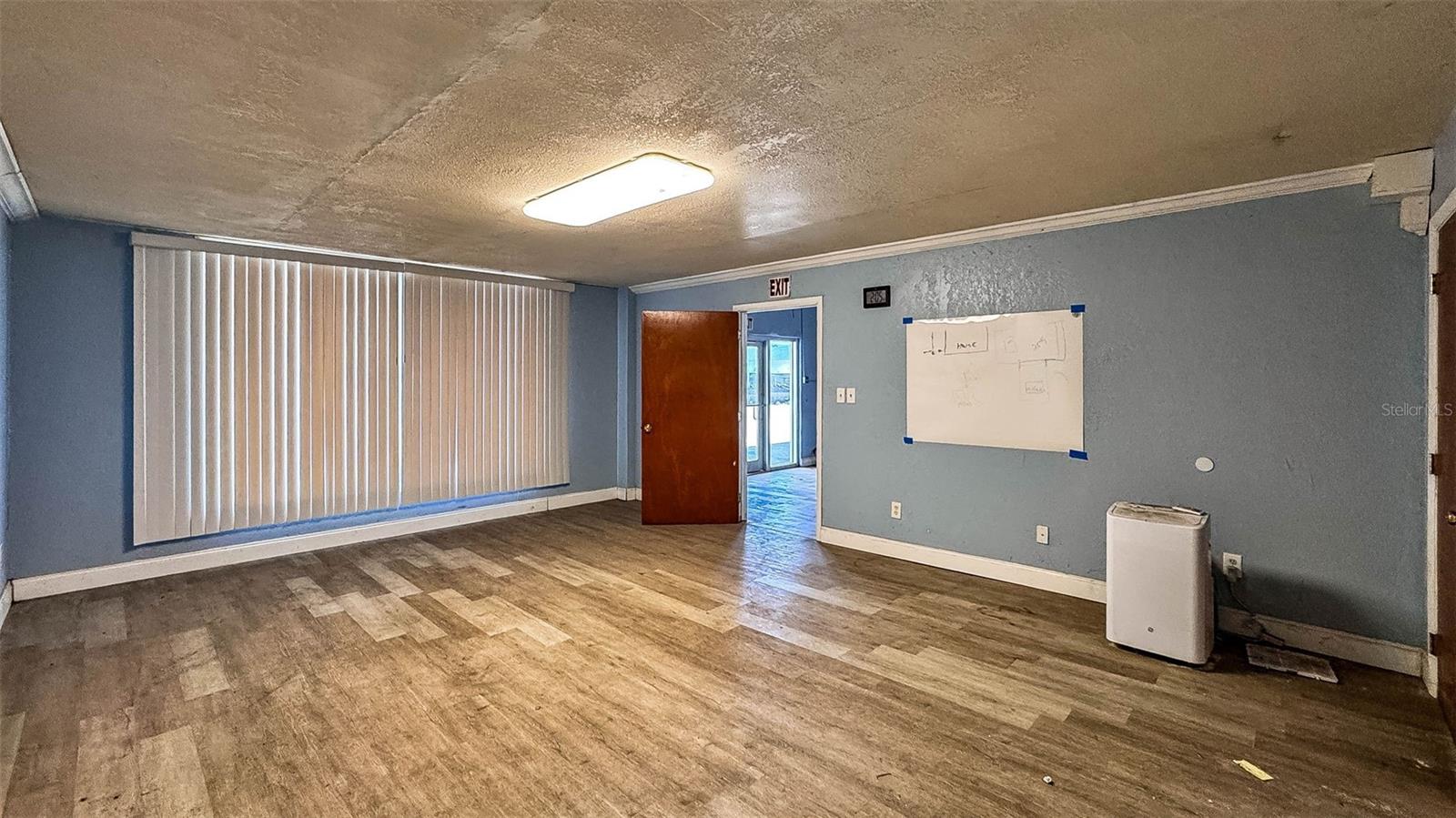 Image 12 of 40 For 415 Angle Road