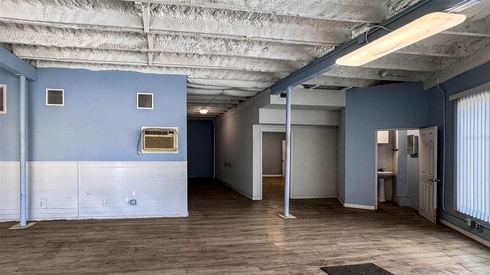 Image 13 of 40 For 415 Angle Road