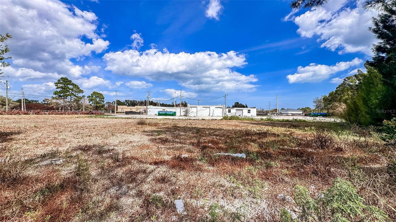 Image 34 of 40 For 415 Angle Road