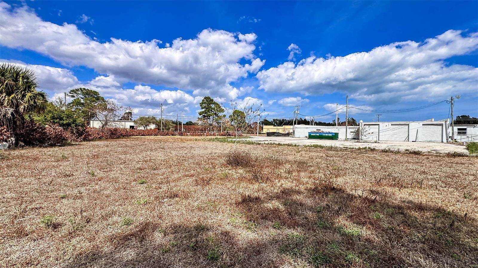 Image 37 of 40 For 415 Angle Road