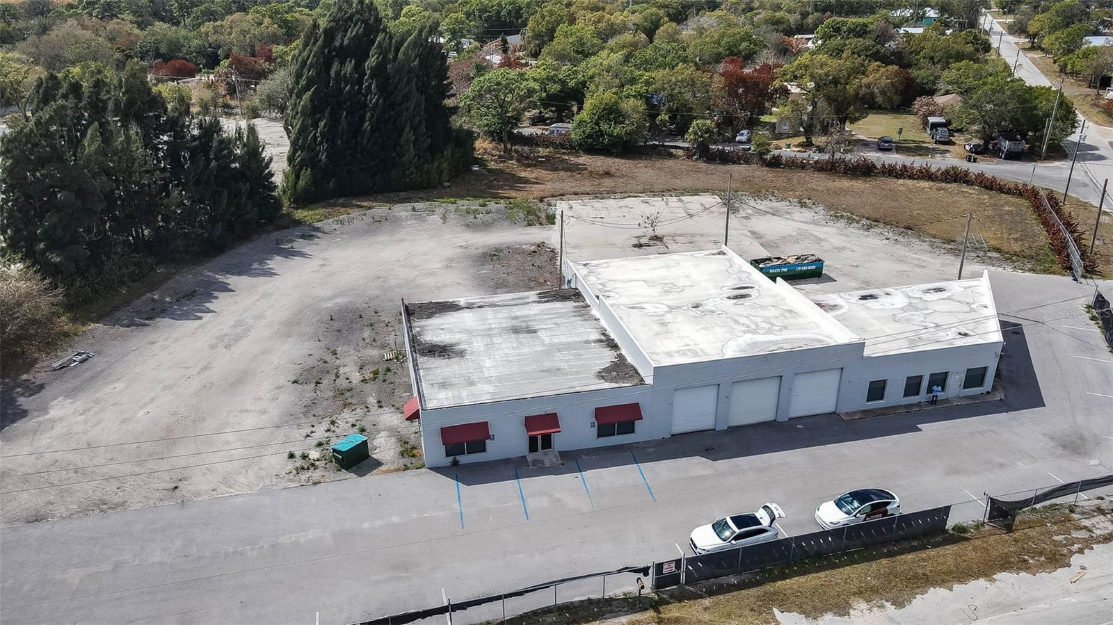 Image 6 of 40 For 415 Angle Road